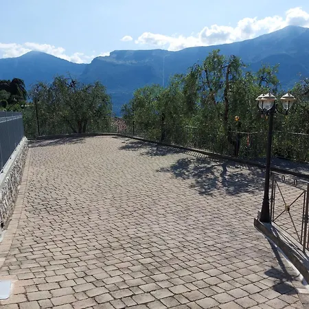 아파트 Ulivi Sul Garda Garden By Gardadomusmea